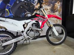 2016 Honda CRF450R WHITE
