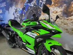 2025 Kawasaki NINJA 500 SE (LAMS) GREEN