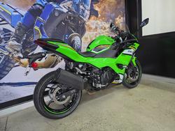 2025 Kawasaki NINJA 500 SE (LAMS) GREEN
