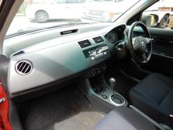 2009 Suzuki Swift RS415 Red