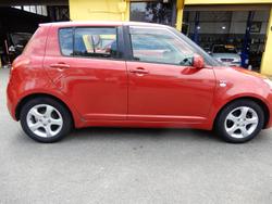 2009 Suzuki Swift RS415 Red