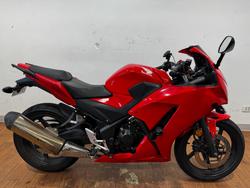 Honda CBR300R (abs)