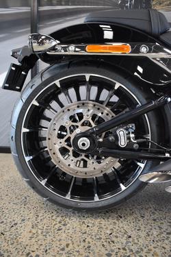 2025 HARLEY-DAVIDSON FXBR BREAKOUT (117)