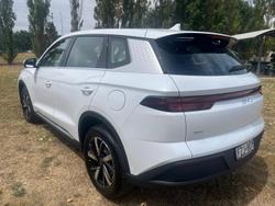 2025 BYD SEALION 5 Essential