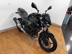 2024 Kawasaki Z500 Black