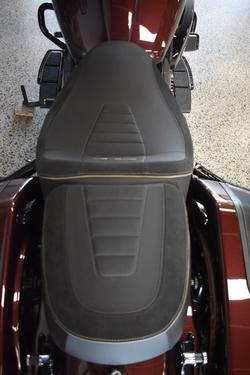 2024 HARLEY-DAVIDSON FLTRXSTSE CVO RD GLIDE ST 121 BRONZE ARMOR