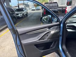 2022 LDV D90 Executive