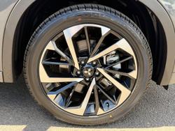 2024 Mitsubishi Outlander PHEV Exceed