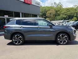 2024 Mitsubishi Outlander PHEV Exceed