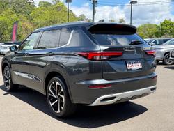 2024 Mitsubishi Outlander PHEV Exceed