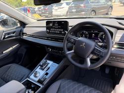 2024 Mitsubishi Outlander PHEV Exceed