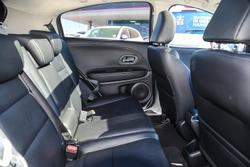 2017 Honda HR-V VTi-L
