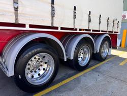 2018 Maxitrans St3 22 Pallet Sd Curtain Sider (2840Mm Side)