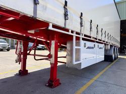 2018 Maxitrans St3 22 Pallet Sd Curtain Sider (2840Mm Side)