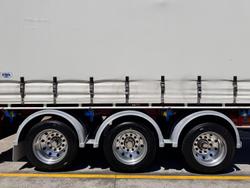 2018 Maxitrans St3 22 Pallet Sd Curtain Sider (2840Mm Side)