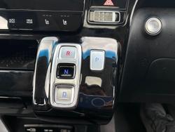 2021 Hyundai STARIA Highlander