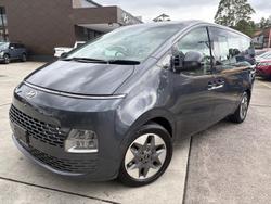 2021 Hyundai STARIA Highlander