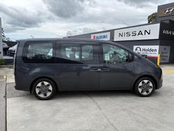 2021 Hyundai STARIA Highlander