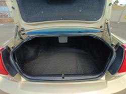 2006 Mitsubishi 380 LS