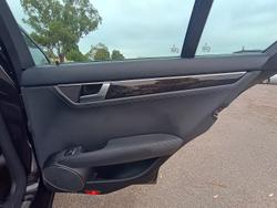 2012 Mercedes-Benz C-Class C250 BlueEFFICIENCY Avantgarde W204 MY12 Black