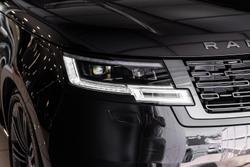 2022 Land Rover Range Rover P530 Autobiography