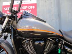 2019 Kawasaki VULCAN 900 (VN900) CUSTOM BLACK