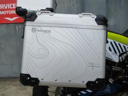 2022 HUSQVARNA NORDEN 901 BLUE