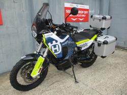 2022 HUSQVARNA NORDEN 901 BLUE