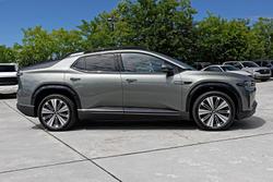 2025 Deepal E07 Performance MY25 AWD Jade Green