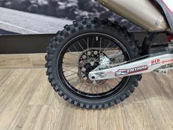 2022 GASGAS MC 450F TROY LEE DESIGNS RED