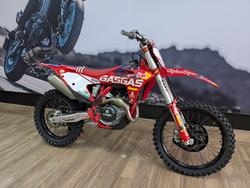 2022 GASGAS MC 450F TROY LEE DESIGNS RED