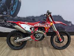 2022 GASGAS MC 450F TROY LEE DESIGNS RED