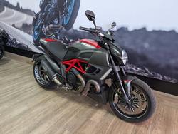 2013 DUCATI 2013 DUCATI 1200CC DIAVEL MOTORCYCLE RED