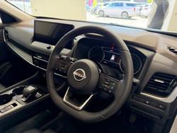 2024 Nissan X-TRAIL ST-L