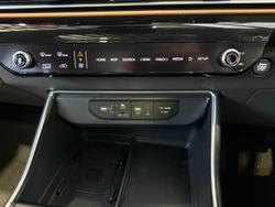 2025 Kia Carnival GT-Line HEV