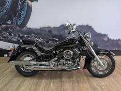 Yamaha XVS650 V-Star Custom