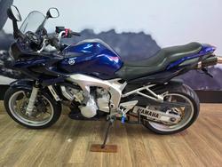 2005 Yamaha FZ6S BLUE