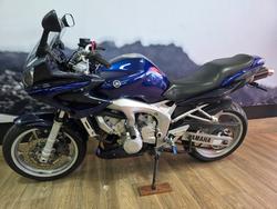 2005 Yamaha FZ6S BLUE