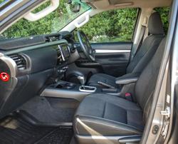 2019 Toyota Hilux SR5