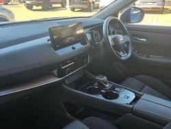 2025 Nissan X-TRAIL ST