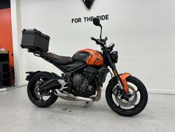 2023 Triumph TRIDENT 660 MATT BAJA ORANGE