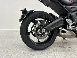 2023 Triumph TRIDENT 660 MATT BAJA ORANGE