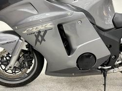 2006 Honda CBR1100XX (SUPER BLACKBIRD) Silver