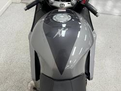 2006 Honda CBR1100XX (SUPER BLACKBIRD) Silver