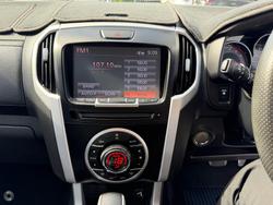 2017 Isuzu MU-X LS-T