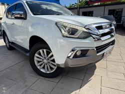 2017 Isuzu MU-X LS-T