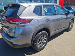 2026 Nissan X-TRAIL ST T33 MY26 Gun Metallic