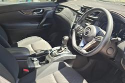 2021 Nissan X-TRAIL ST