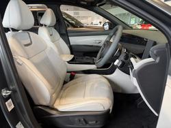 2026 Hyundai Tucson Hybrid Premium