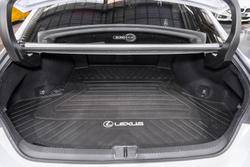 2022 Lexus ES 300h F Sport AXZH10R White Nova